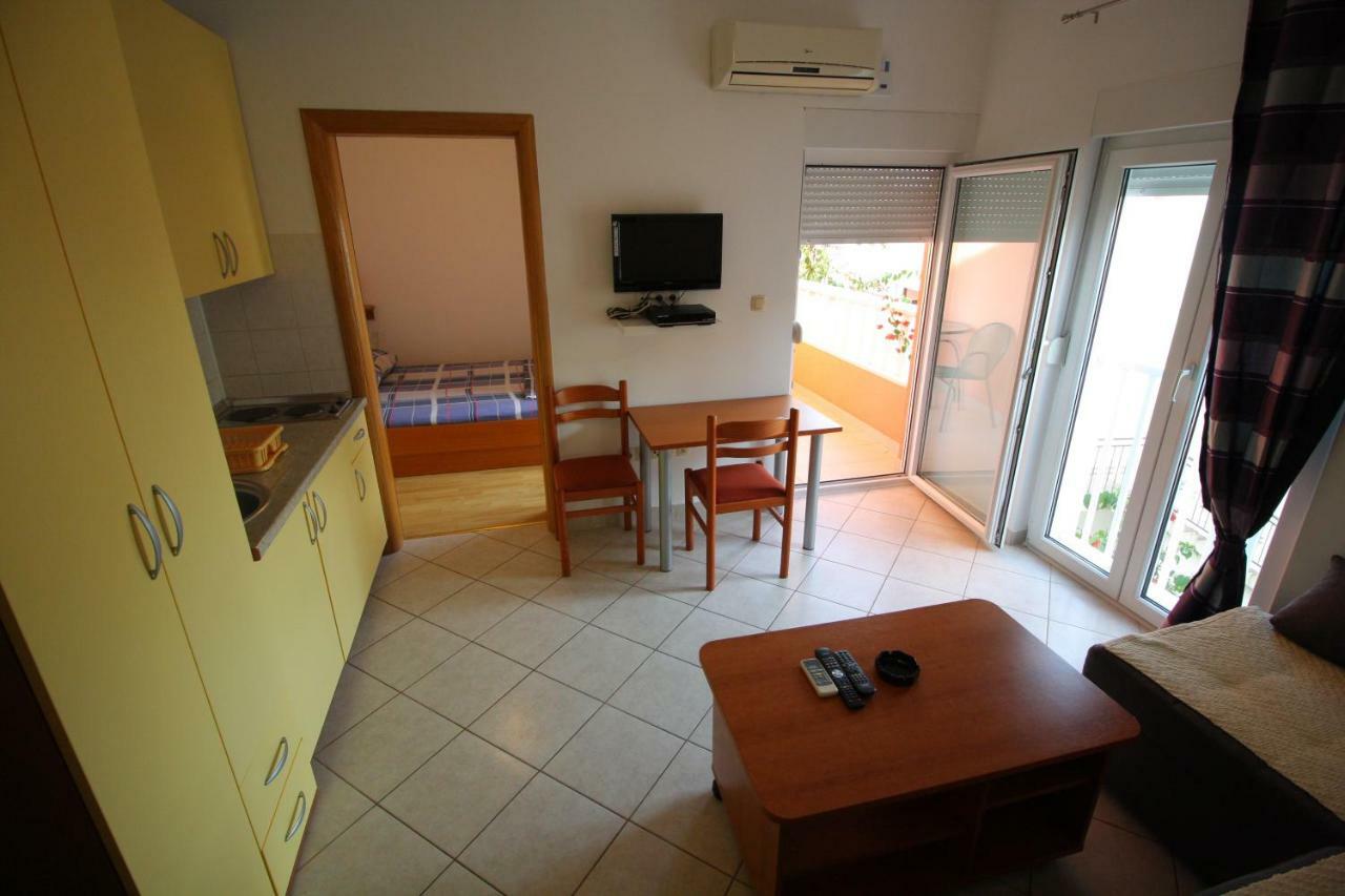 Apartments Knezovic Gradac  Εξωτερικό φωτογραφία