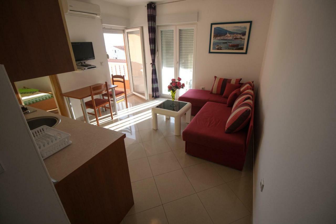 Apartments Knezovic Gradac  Εξωτερικό φωτογραφία